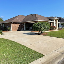 Restoring-homeowners-property-to-like-new-condition-using-house-washing-and-surface-cleaning-in-Northwest-Pensacola 1